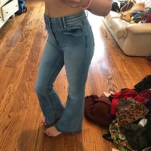 2017 Abercrombie & Fitch flare jeans